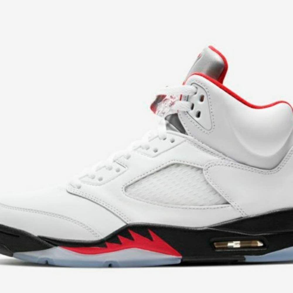Sneakers - Picture 2 of 2
